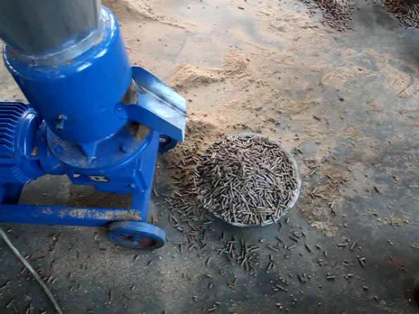 عرضه دستگاه پرس پلت در ظرفیت های مختلف